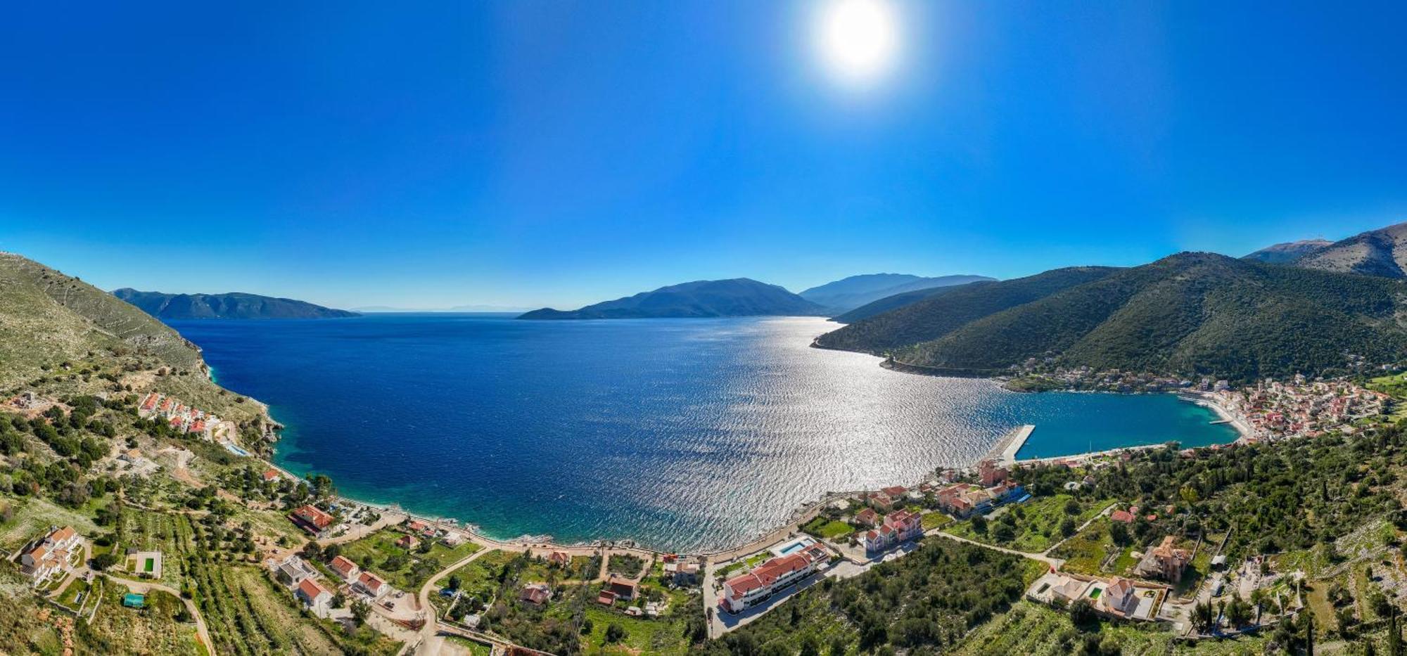 Sea Rock Apartment Agia Efimia Buitenkant foto